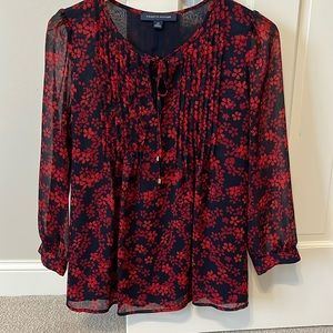 Tommy Hilfiger navy and red 3/4 sleeve blouse.  Size small.